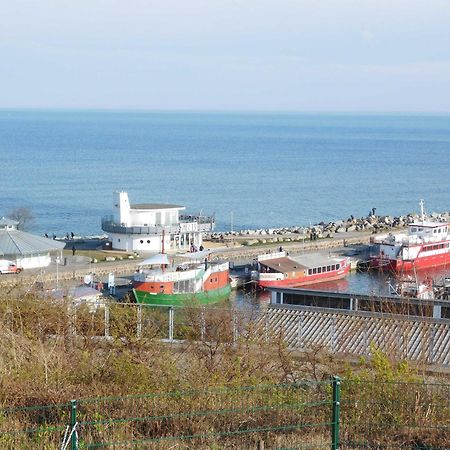 Seelotsenstation Sassnitz Mit Hafenblick By Unsere Urlaubszeit المظهر الخارجي الصورة