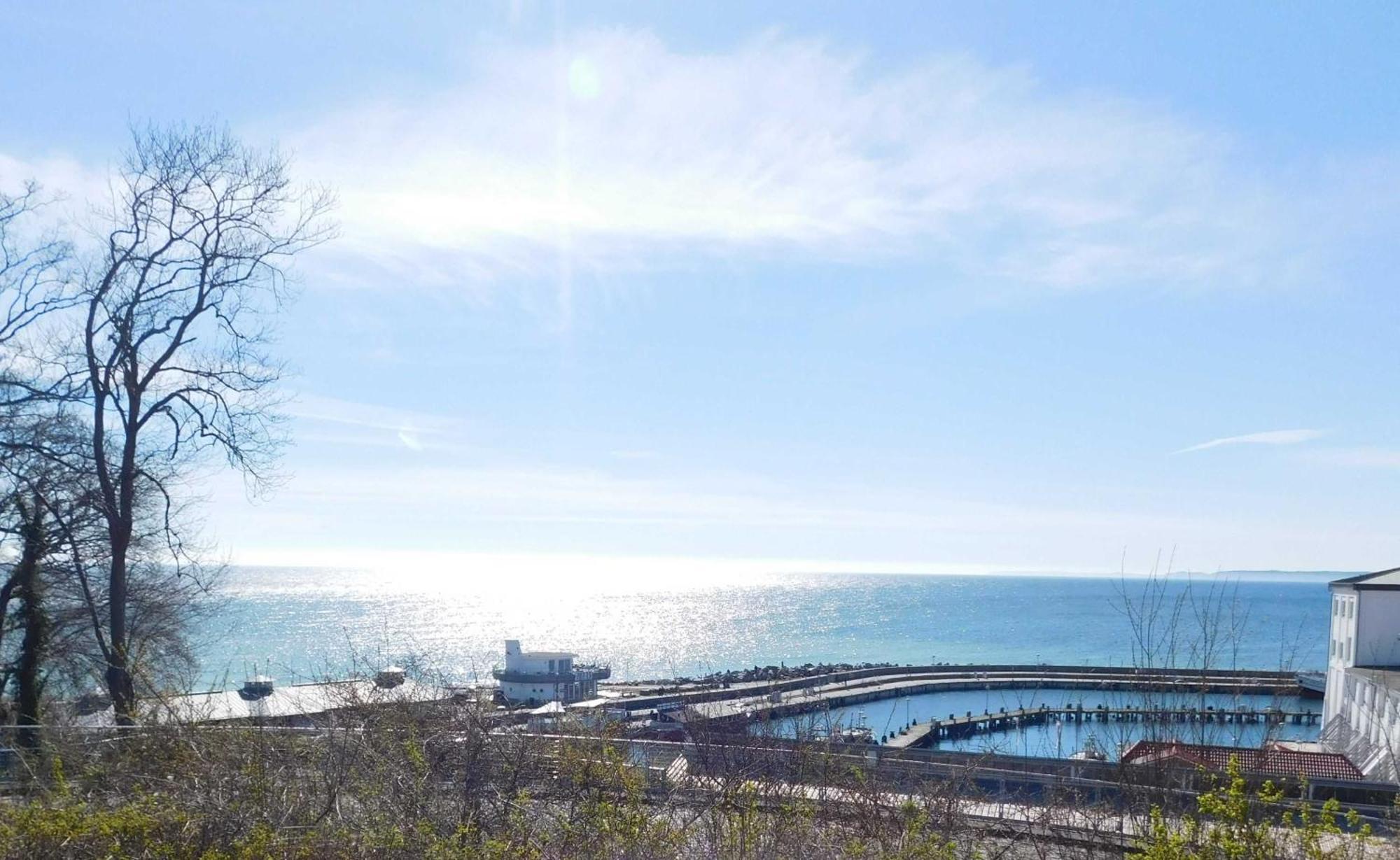Seelotsenstation Sassnitz Mit Hafenblick By Unsere Urlaubszeit المظهر الخارجي الصورة