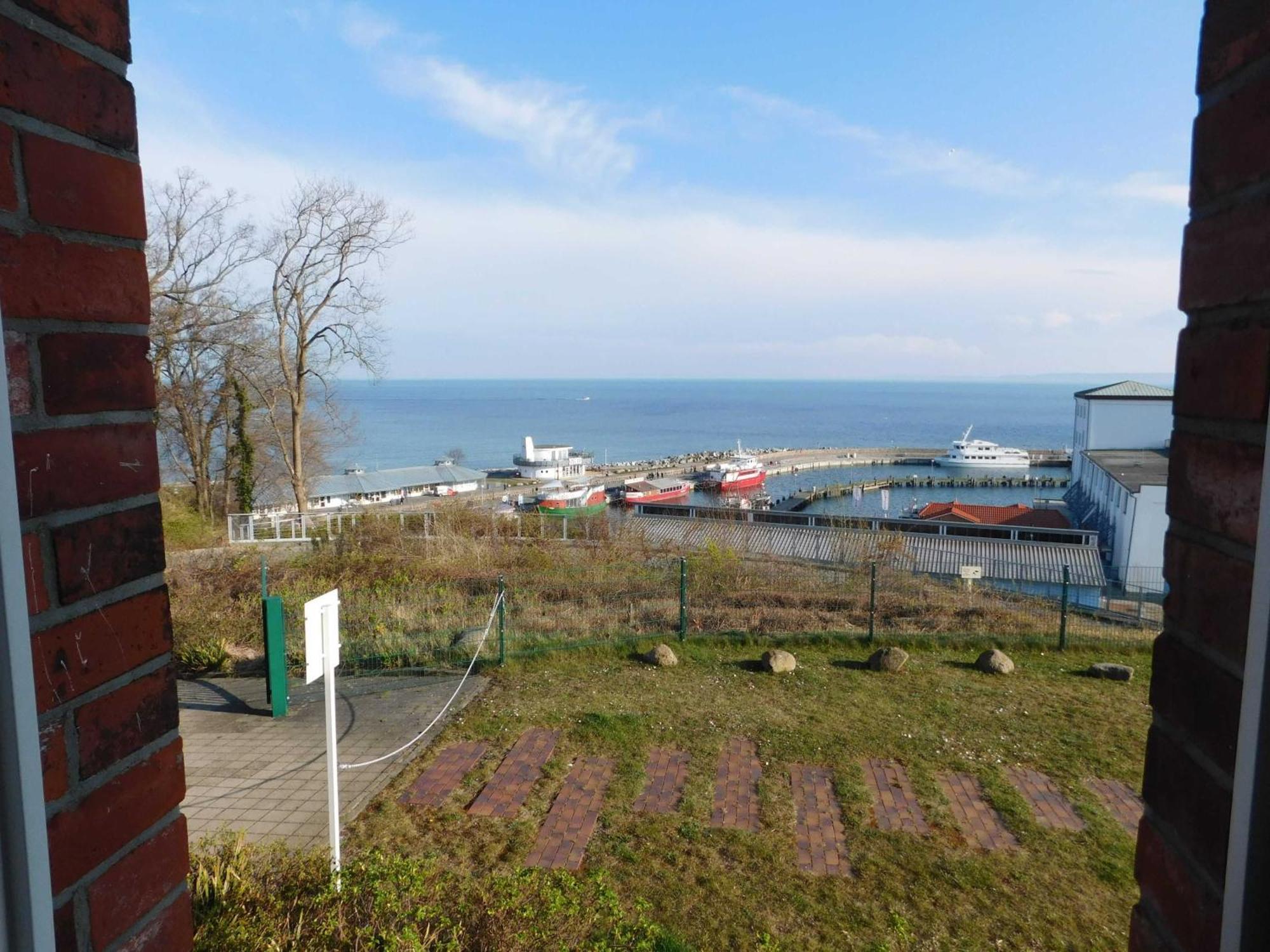 Seelotsenstation Sassnitz Mit Hafenblick By Unsere Urlaubszeit المظهر الخارجي الصورة